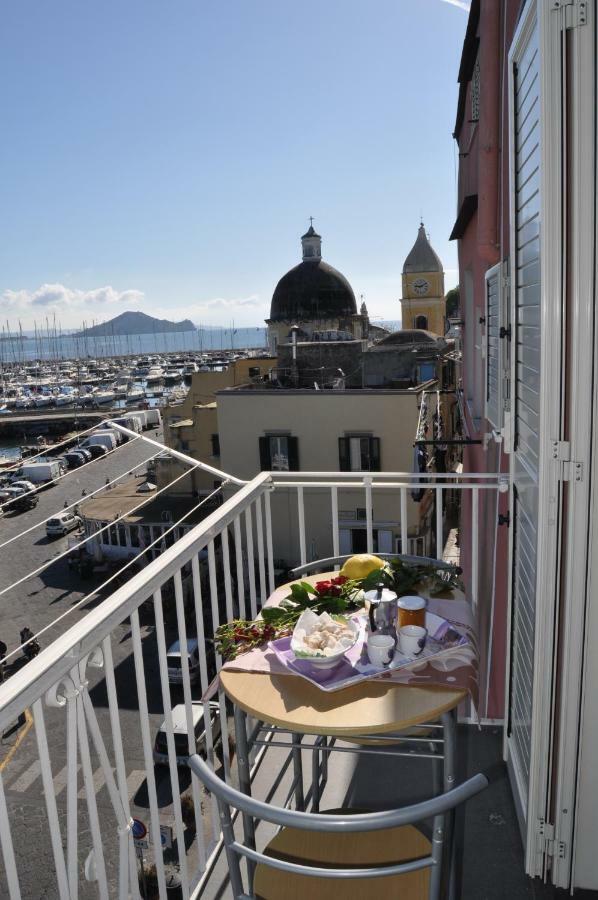Casa Geltrude Al Porto Villa Procida Buitenkant foto